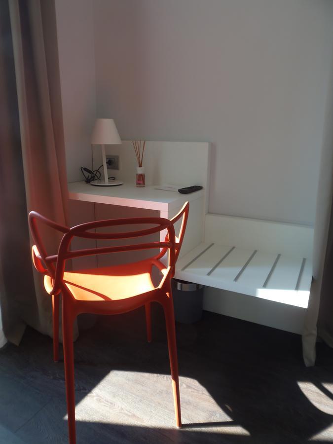 Albergo Dongo Eksteriør billede