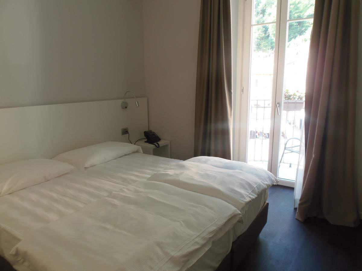 Albergo Dongo Eksteriør billede