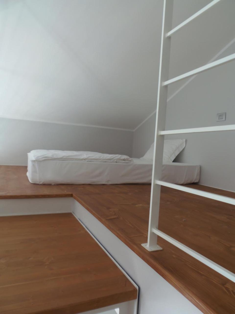 Albergo Dongo Eksteriør billede